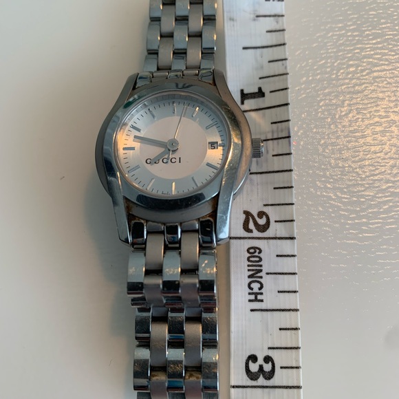 Authentic Gucci Timeless Watch - Picture 4 of 4